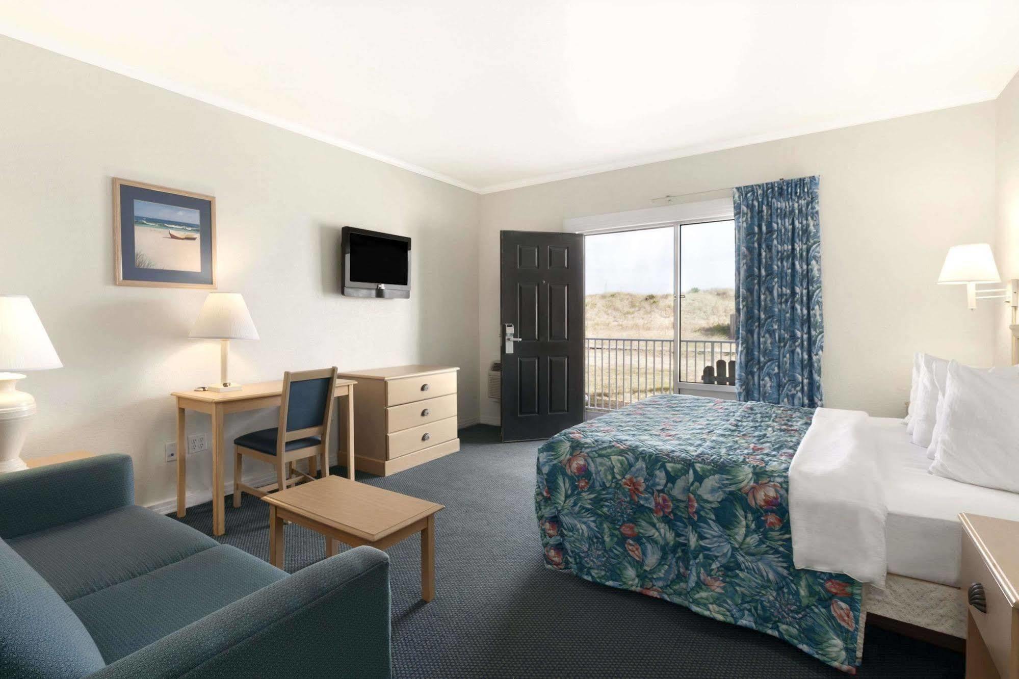 Days Inn By Wyndham Kill Devil Hills Oceanfront - Wilbur Экстерьер фото