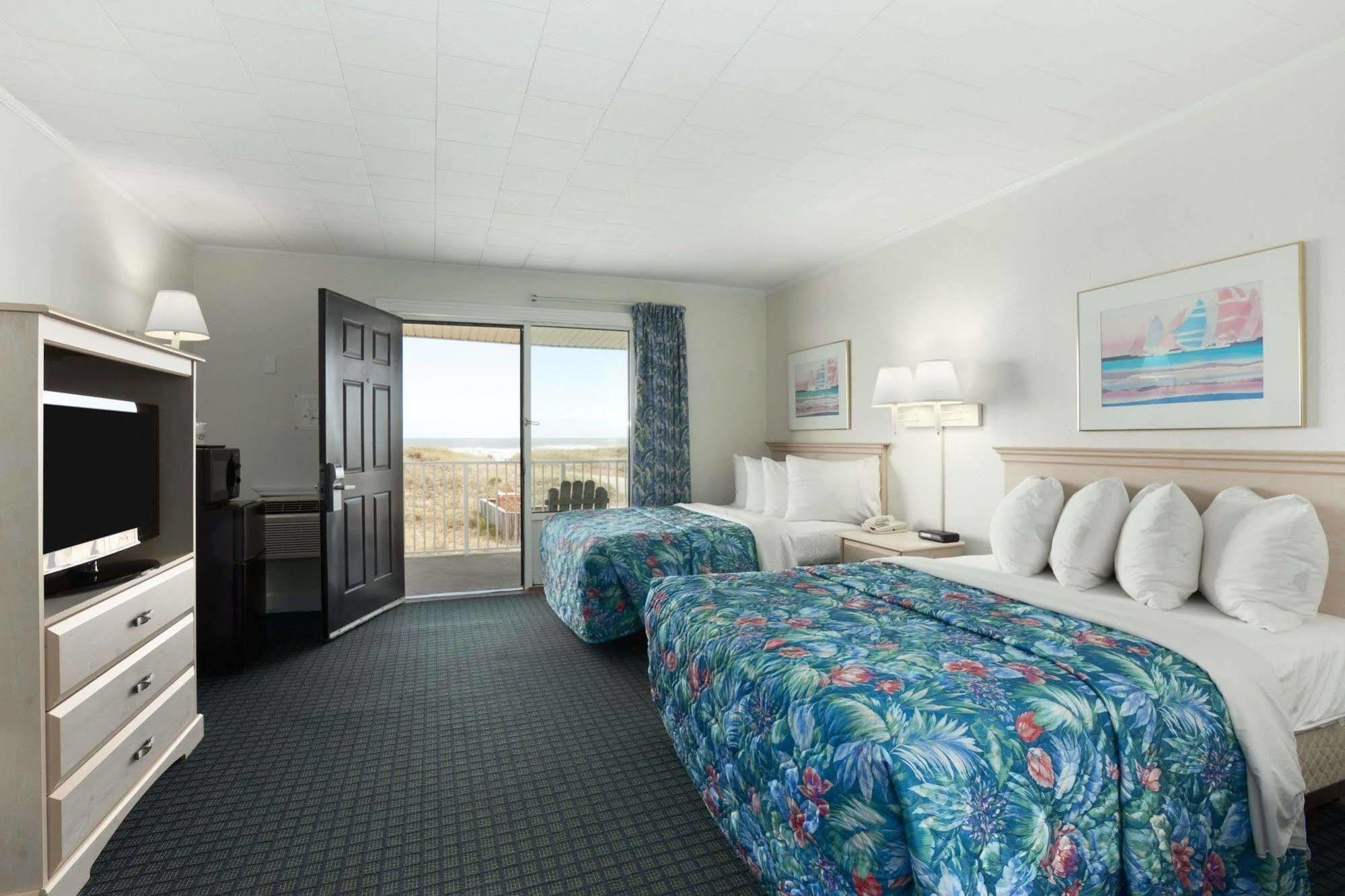 Days Inn By Wyndham Kill Devil Hills Oceanfront - Wilbur Экстерьер фото